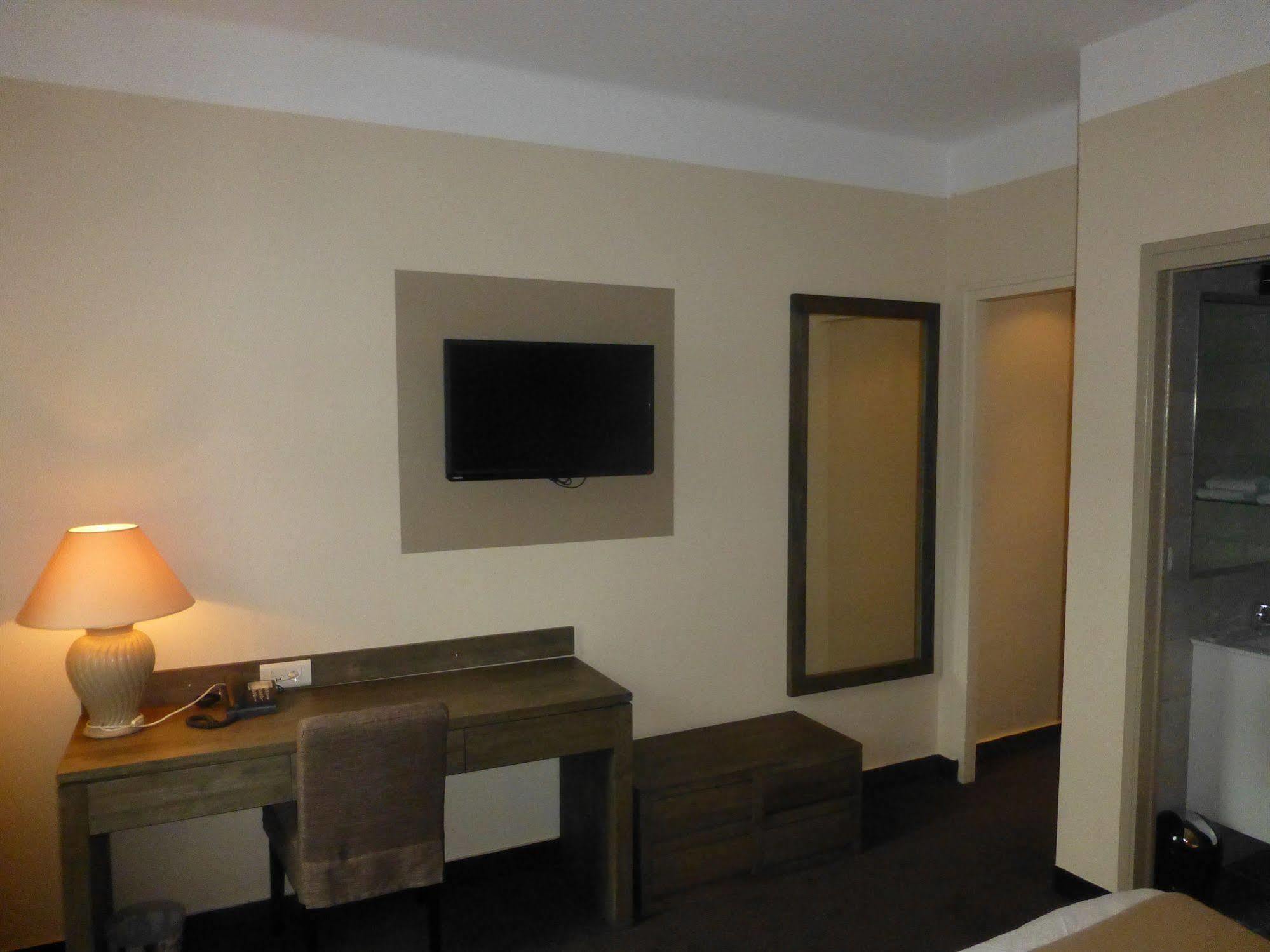 Hotel Bristol Union Intra Muros Saint-Malo Zewnętrze zdjęcie